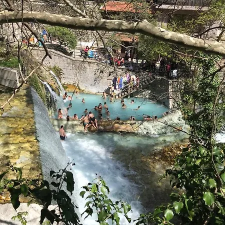Дом отдыха Paradisos Likostomon
