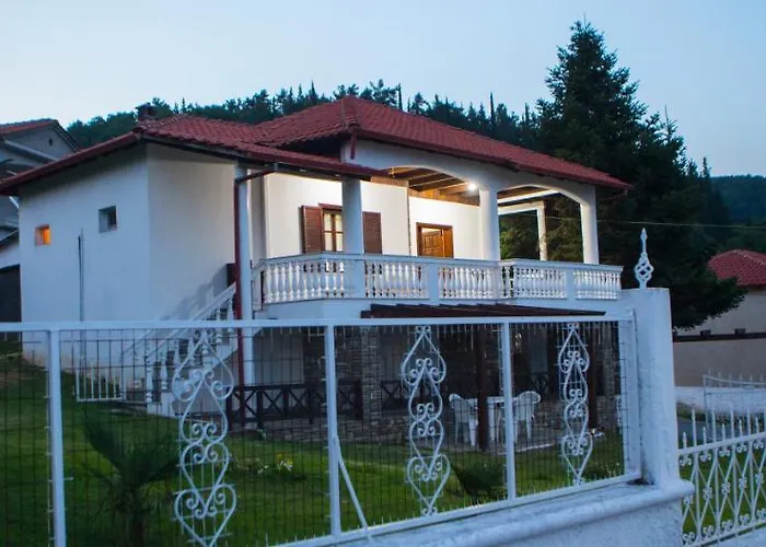 Paradisos Likostomon