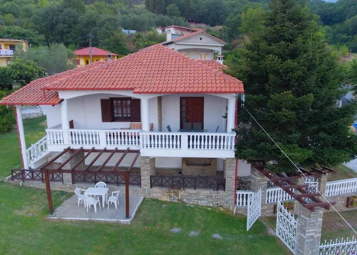 Paradisos Likostomon